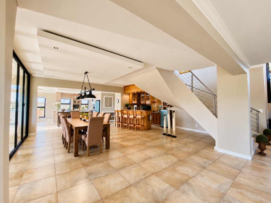 3 Bedroom Property for Sale in Country Club Western Cape